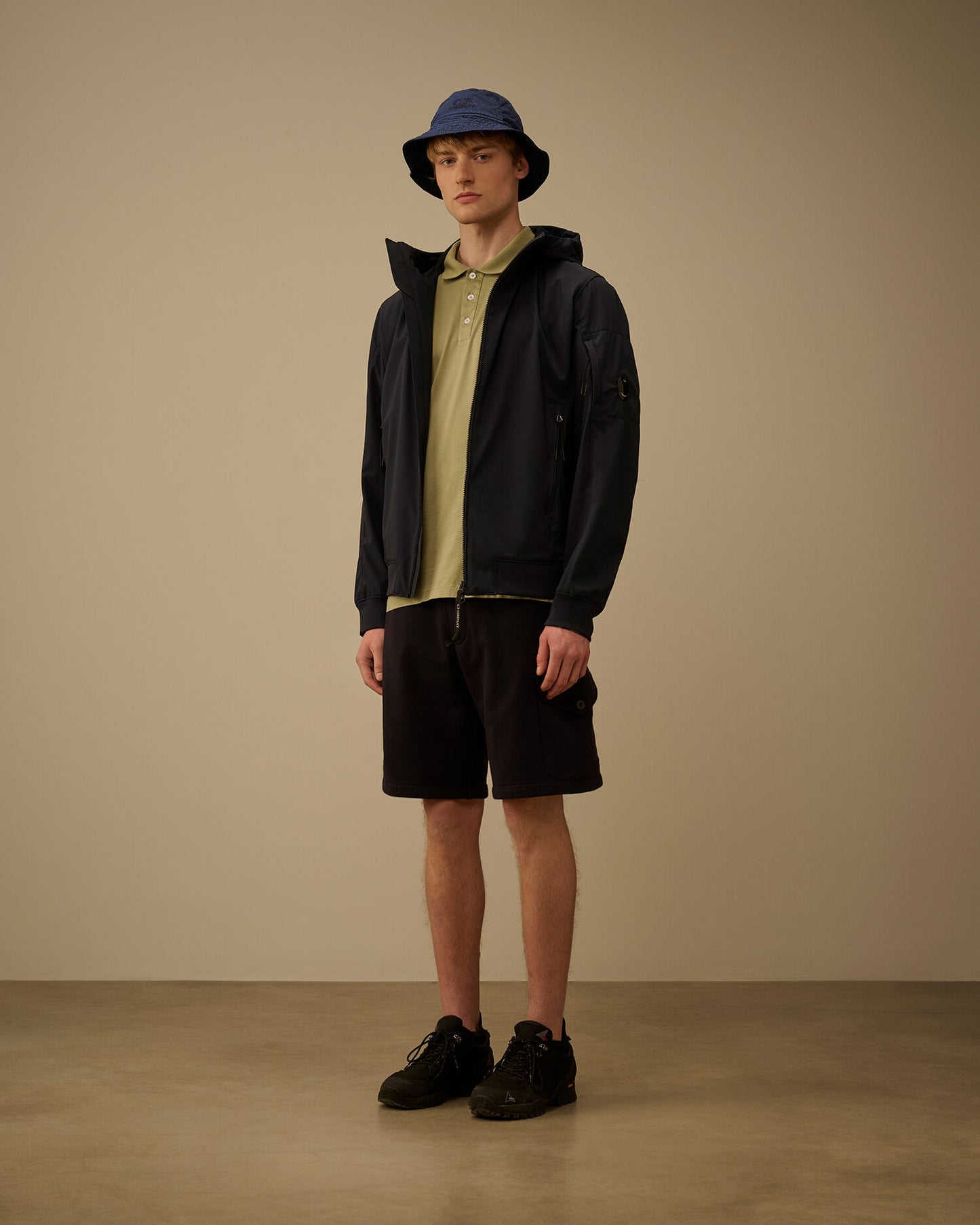 Diagonal Raised Fleece Cargo Sweatshorts, TOTAL ECLIPSE - BLUE