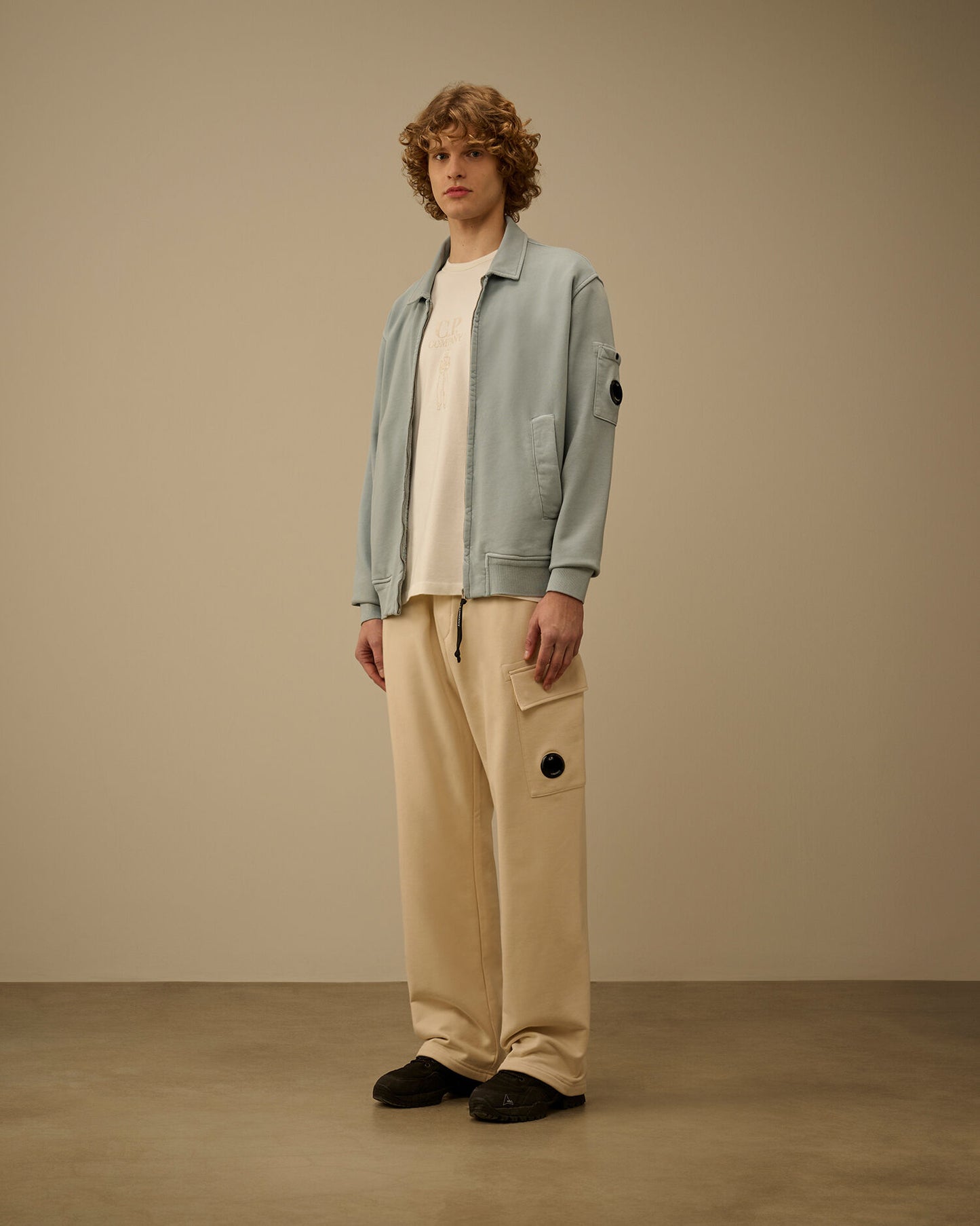 Diagonal Raised Fleece Cargo Sweatpants, FROZEN DEW - WHITE