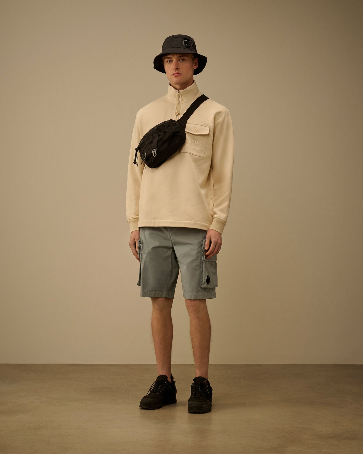 Cotton Gabardine Lens Cargo Shorts, SILVER BLUE