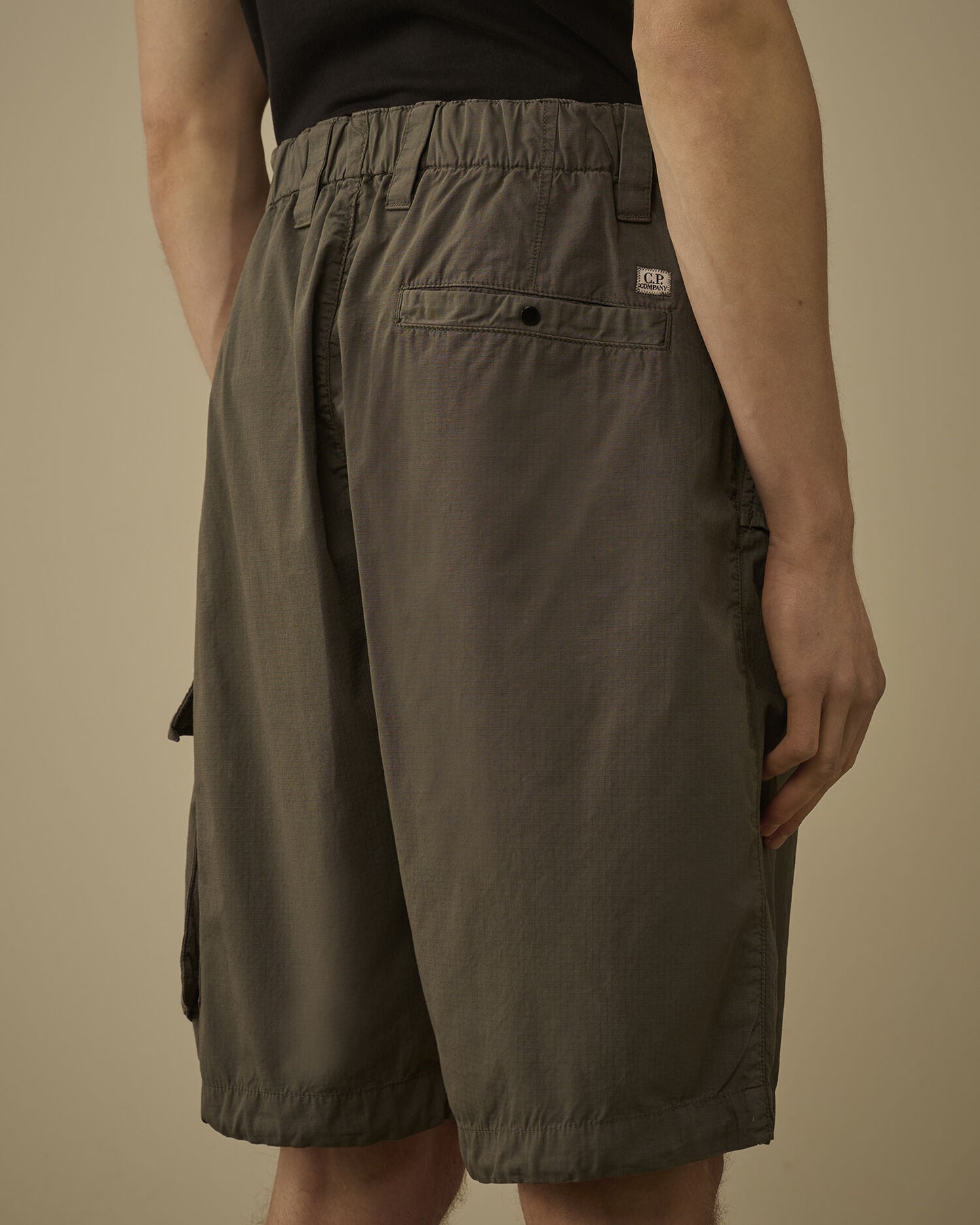 Cotton Rip-Stop Loose Lens Cargo Shorts, GUNMETAL - GREY