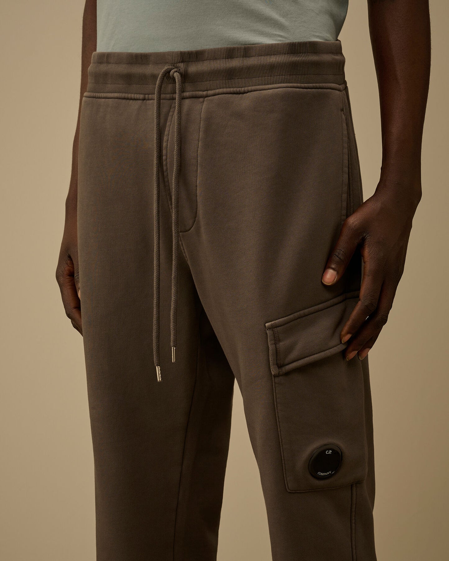Cotton Diagonal Fleece Cargo Lens Sweatpants, GUNMETAL - GREY