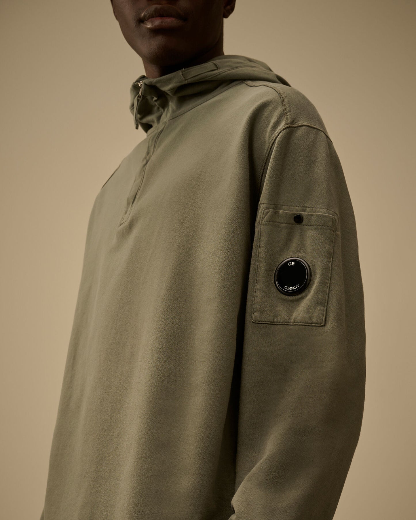 Light Fleece Half Zip Lens Sweatshirt, GUNMETAL - GREY