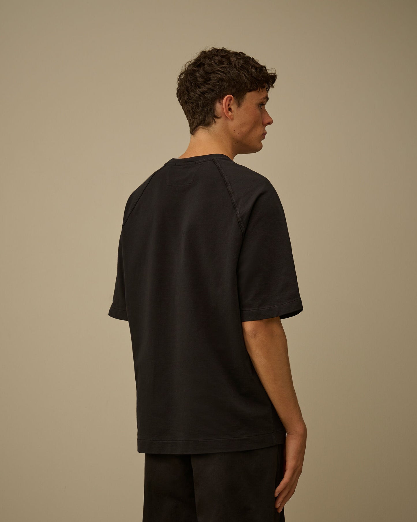 Light Fleece Short Sleeve Sweatshirt, BLACK