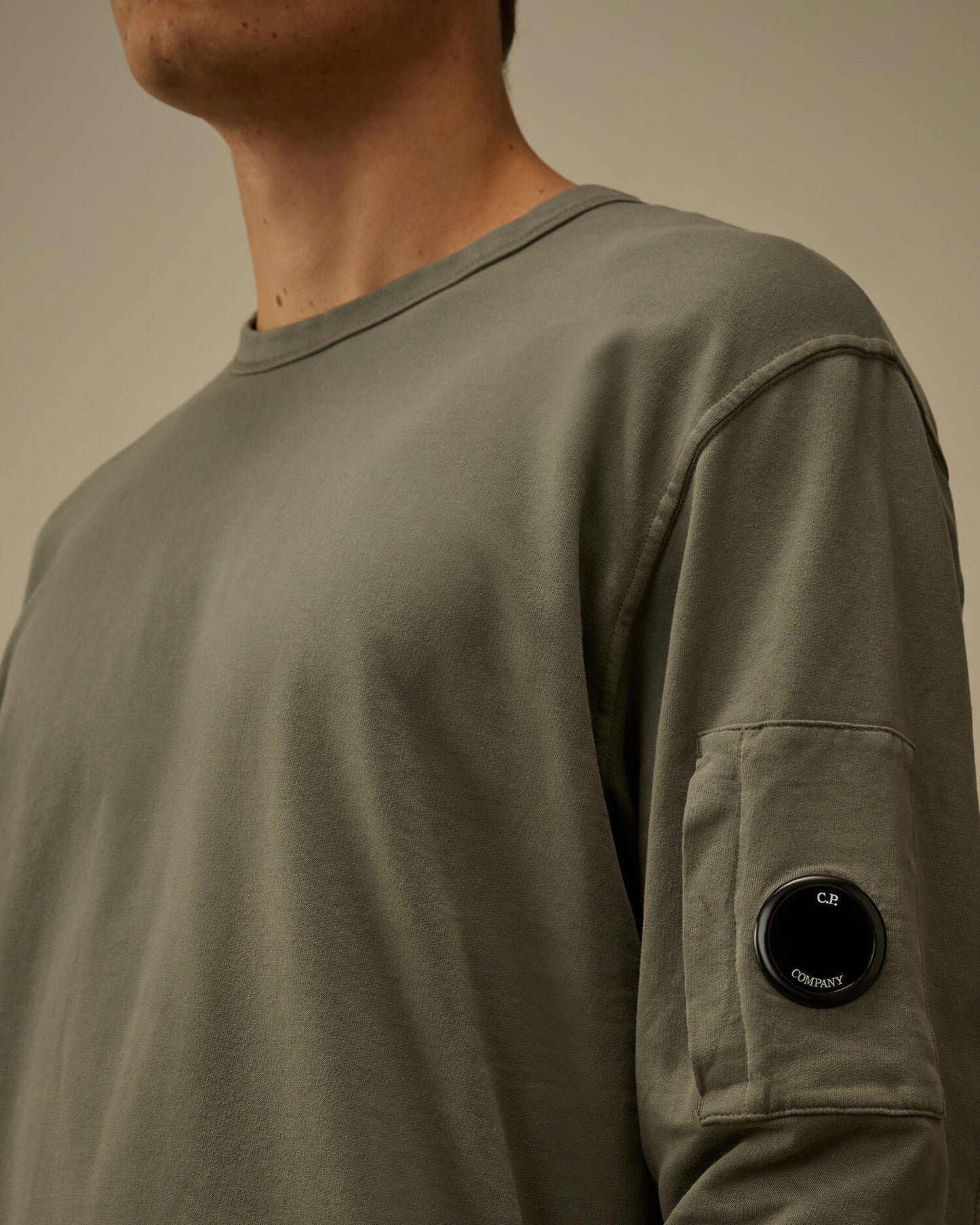 Light Fleece Crewneck Sweatshirt, GUNMETAL - GREY