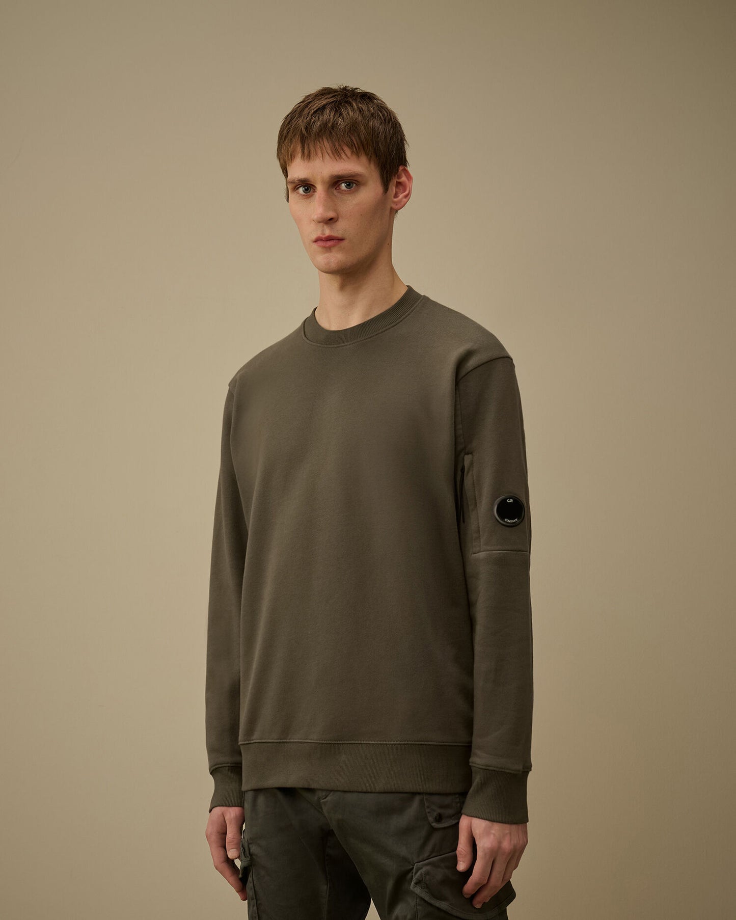 Diagonal Raised Fleece Crewneck Lens Sweatshirt, GUNMETAL - GREY
