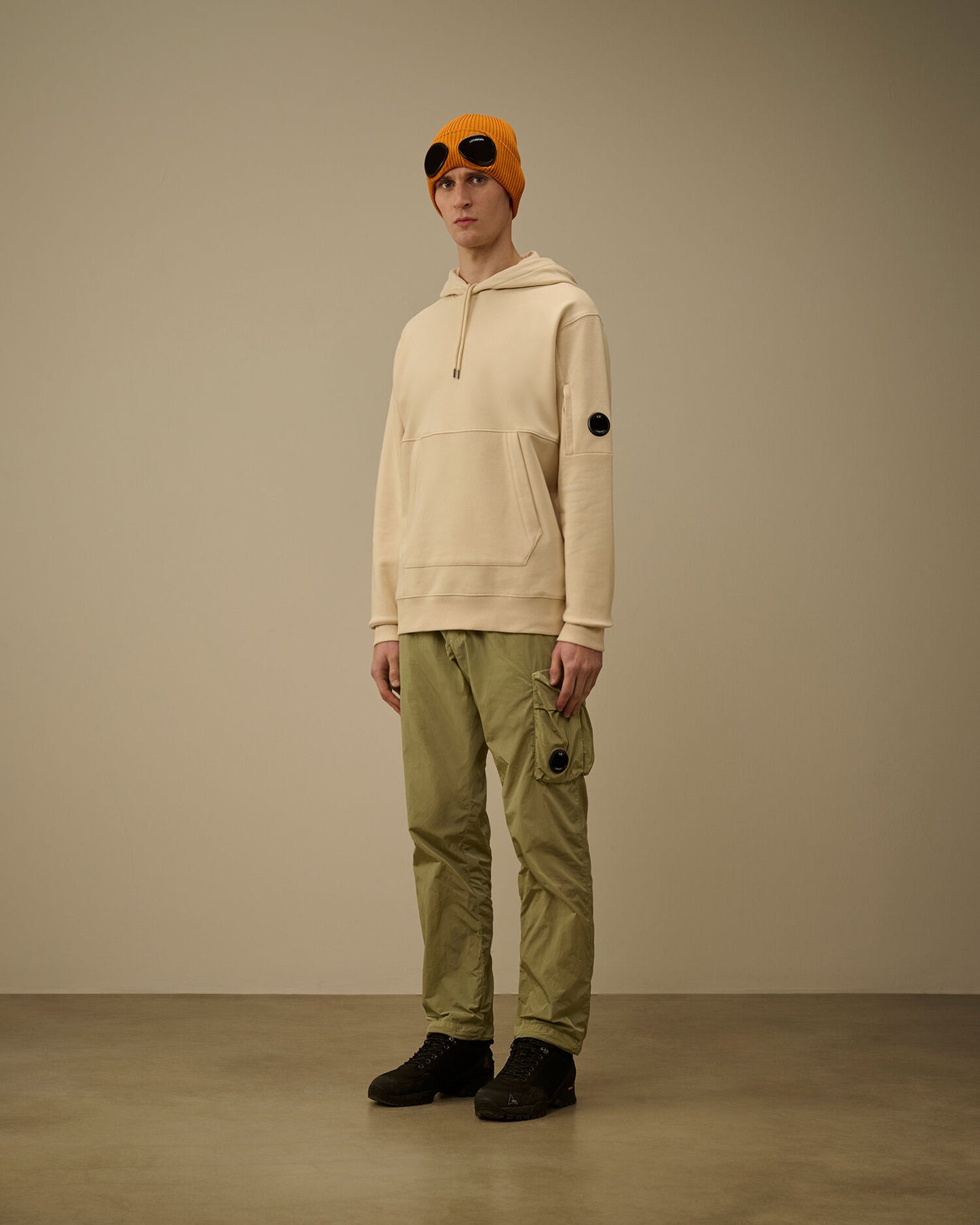 Diagonal Raised Fleece Hooded Lens Sweatshirt, FROZEN DEW - WHITE