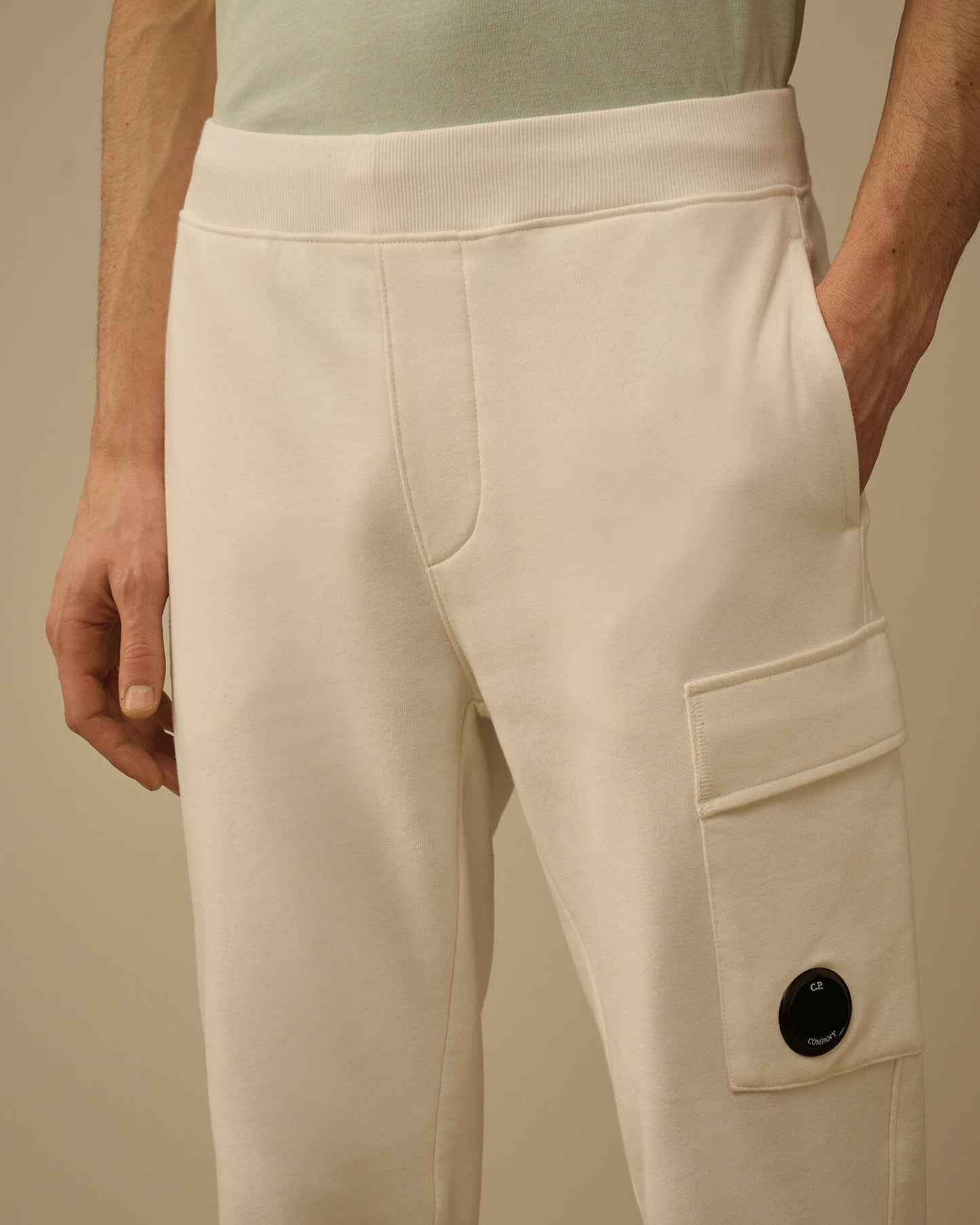 Diagonal Raised Fleece Cargo Lens Sweatpants, GAUZE WHITE