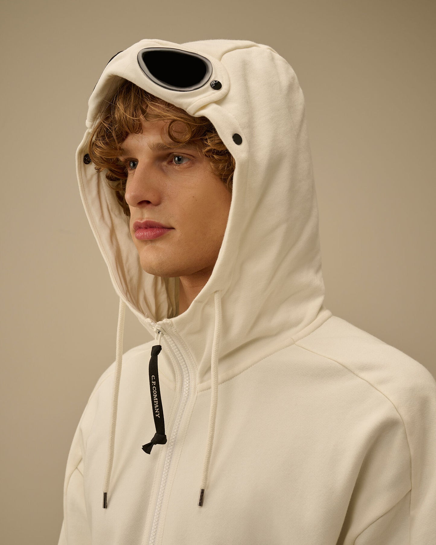 Diagonal Raised Fleece Goggle Sweatshirt, GAUZE WHITE